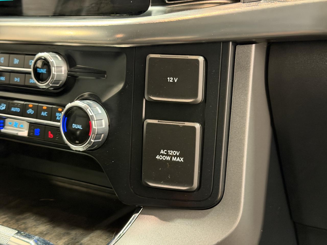Ford F-150 SuperCrew 139" Lariat 2023