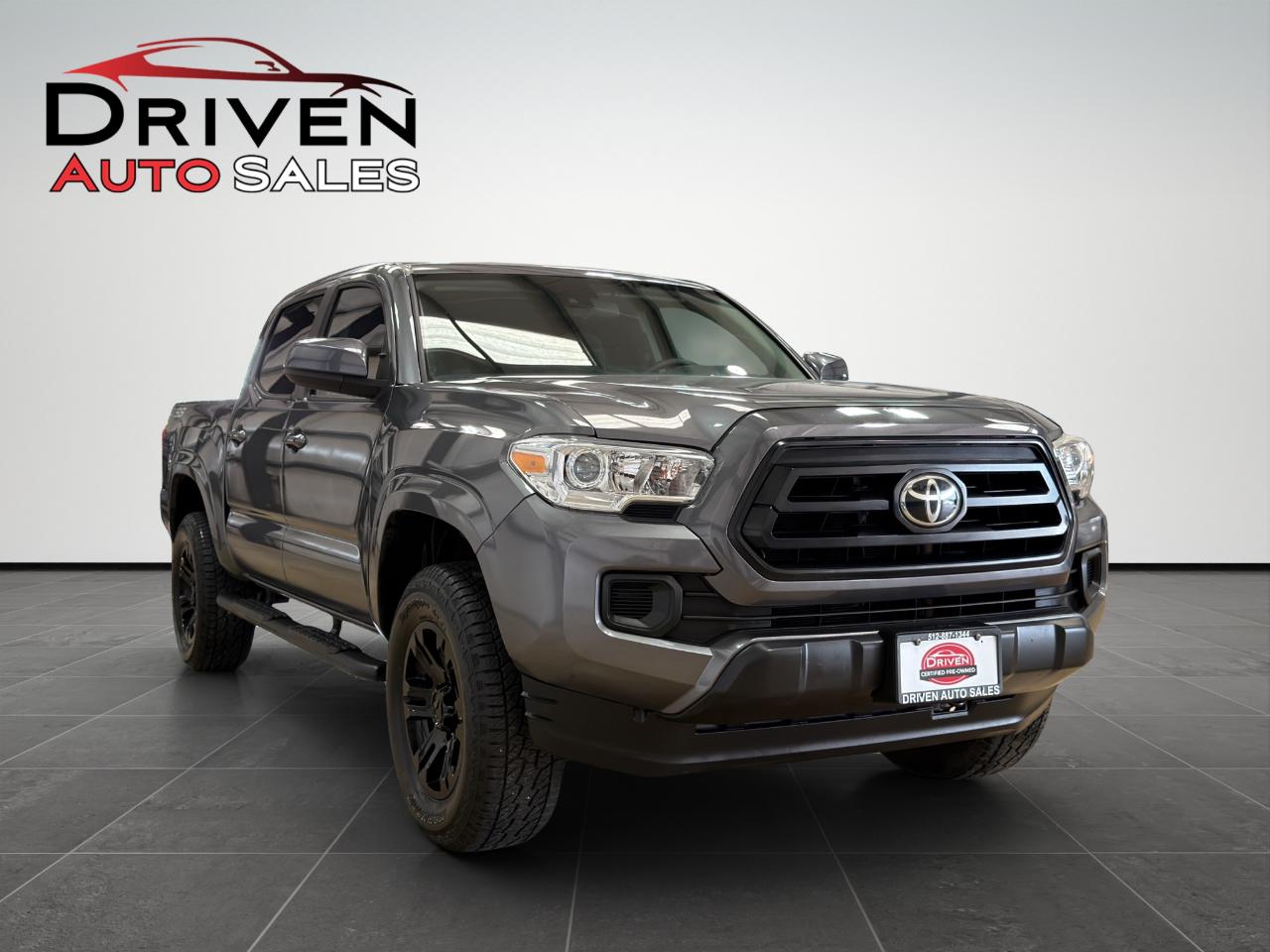 Toyota Tacoma 2WD SR Double Cab 5' Bed AT (Natl) 2021