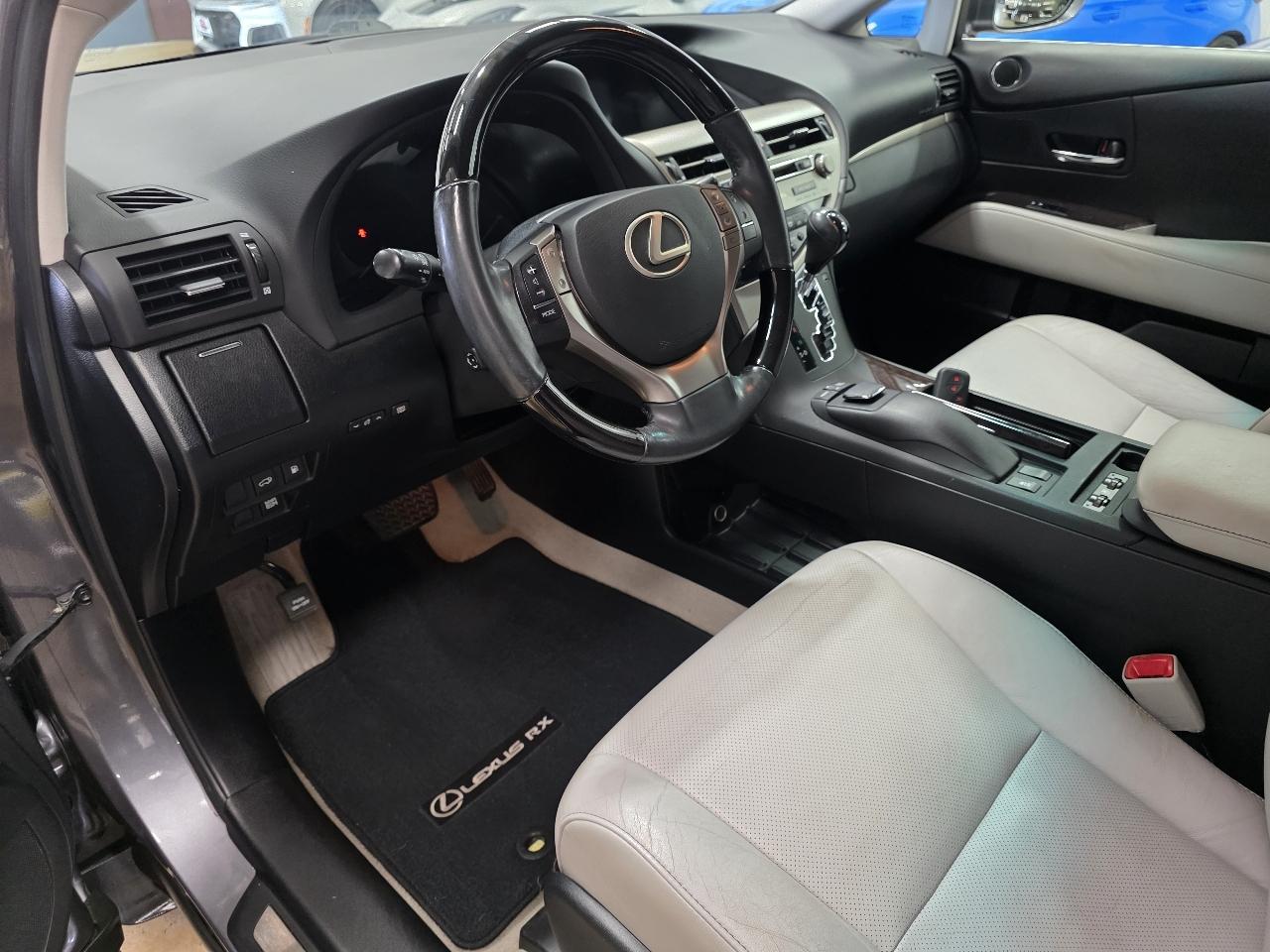 Lexus RX 350 FWD 4dr 2013