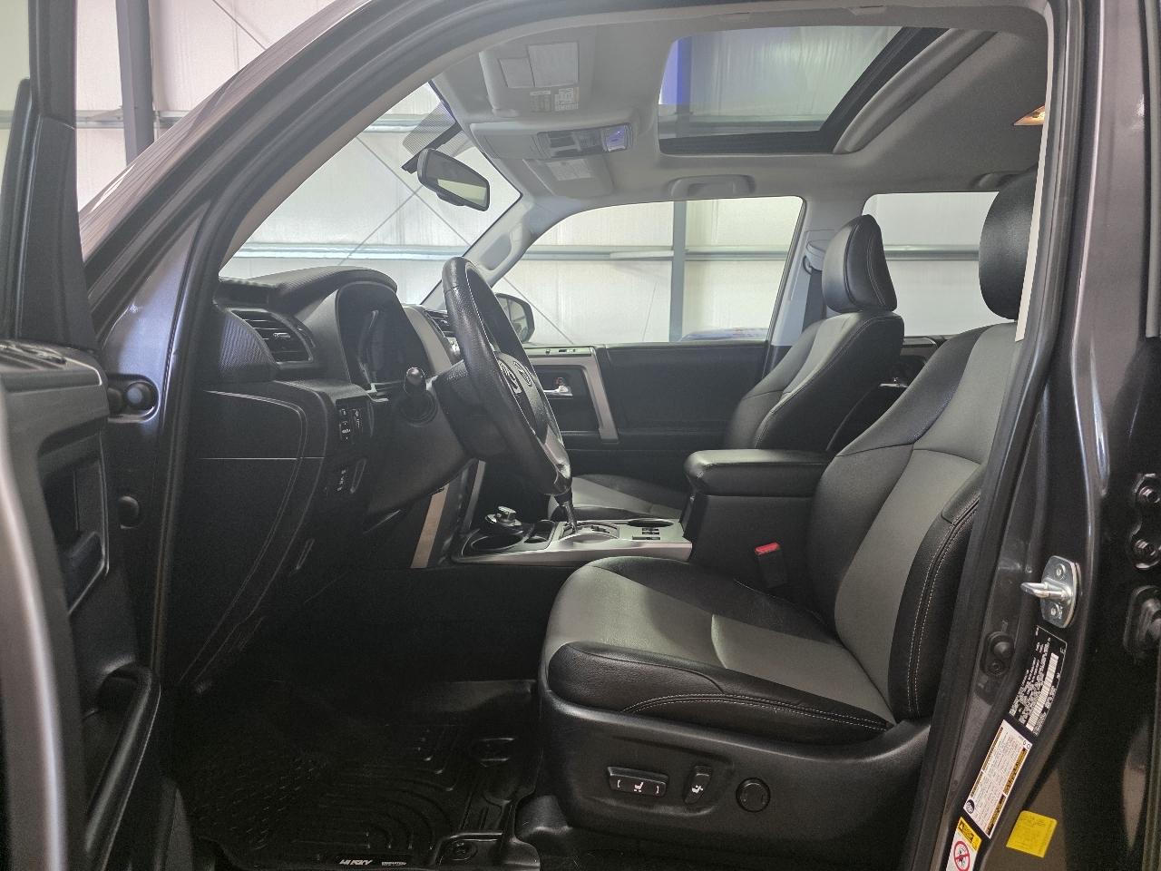Toyota 4Runner SR5 Premium 4WD 2016
