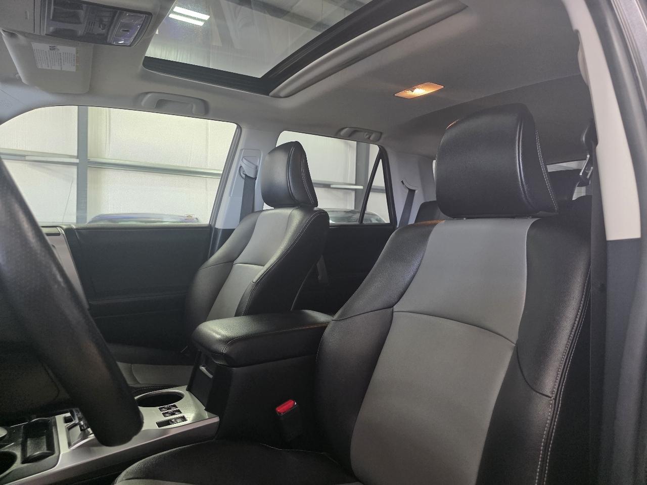 Toyota 4Runner SR5 Premium 4WD 2016