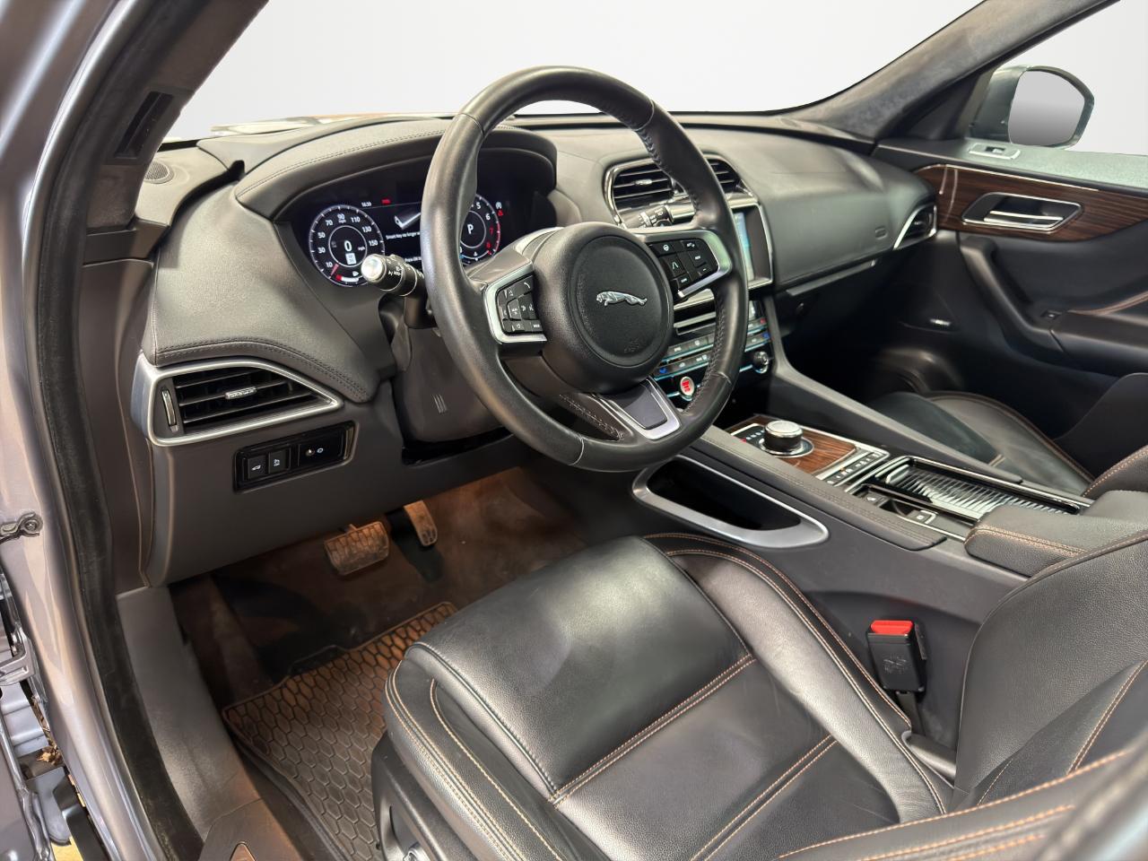 Jaguar F-Pace 25t Prestige AWD 2020