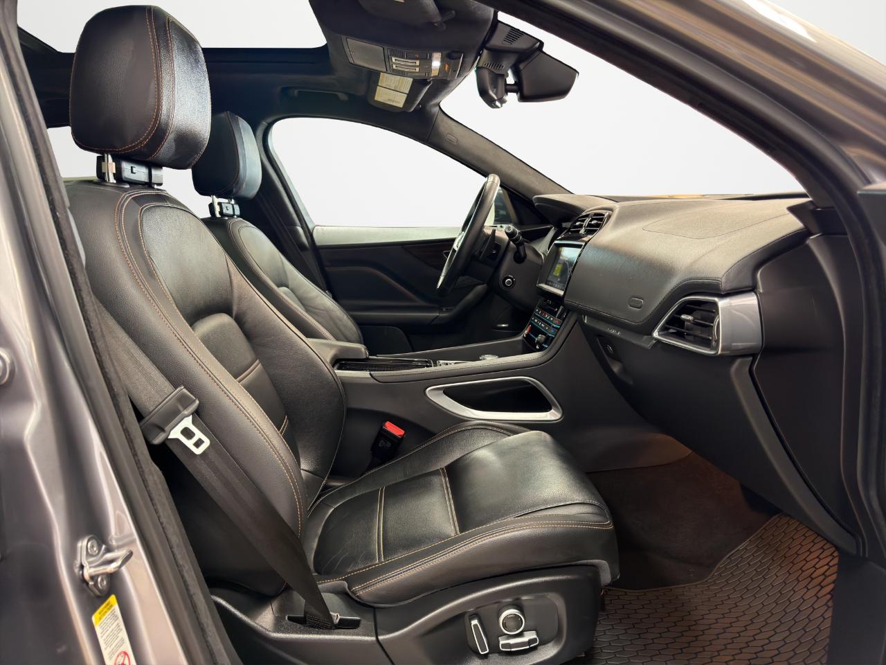 Jaguar F-Pace 25t Prestige AWD 2020
