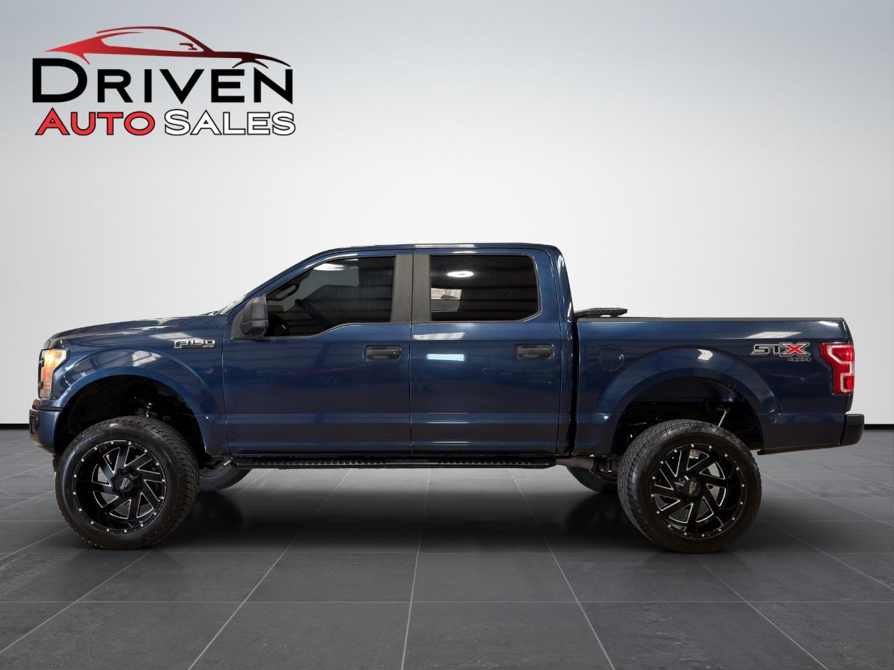 Blue Jeans Metallic 2018 Ford F-150 Pickup Truck Four-Wheel Drive Automatic