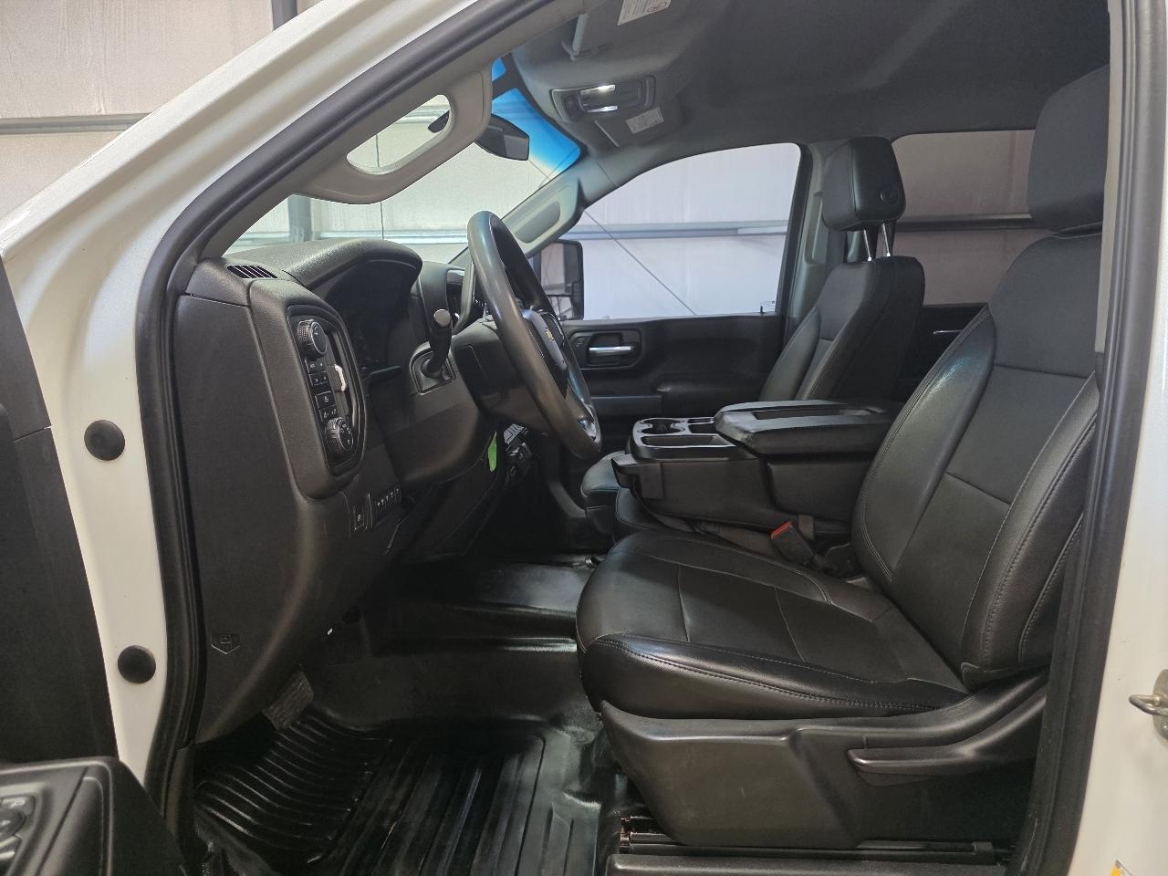 Chevrolet Silverado 2500HD 4WD Crew Cab 159" Work Truck 2023