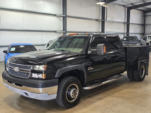 Black 2005 Chevrolet Silverado 3500 Pickup Truck Four-Wheel Drive Automatic