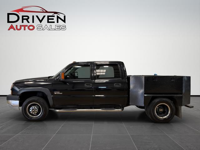Black 2005 Chevrolet Silverado 3500 Pickup Truck Four-Wheel Drive Automatic