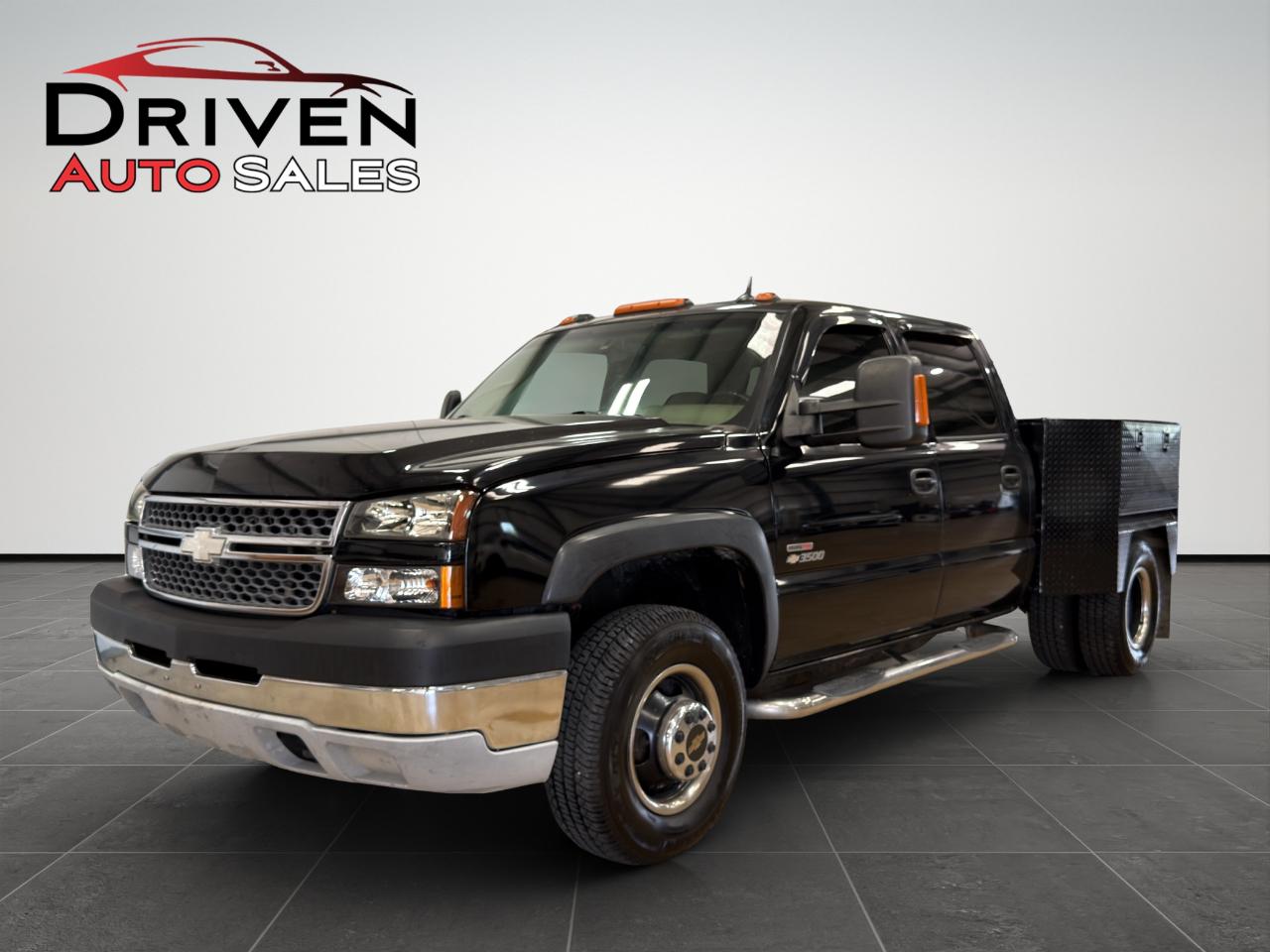 Chevrolet Silverado 3500 Crew Cab 167" WB 4WD DRW LT 2005