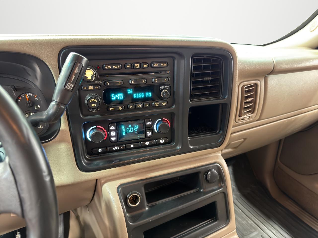 Chevrolet Silverado 3500 Crew Cab 167" WB 4WD DRW LT 2005