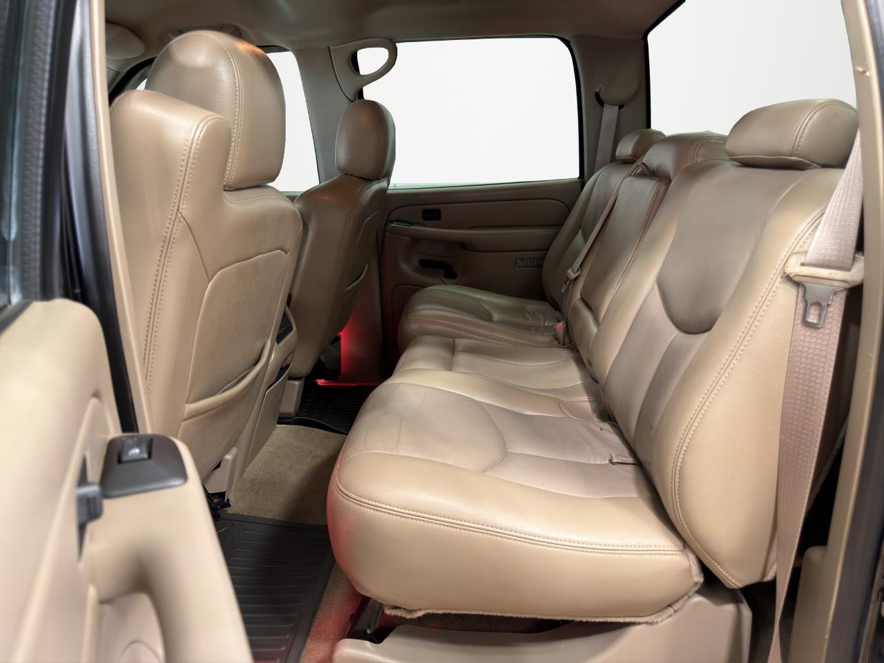 Chevrolet Silverado 3500 Crew Cab 167" WB 4WD DRW LT 2005