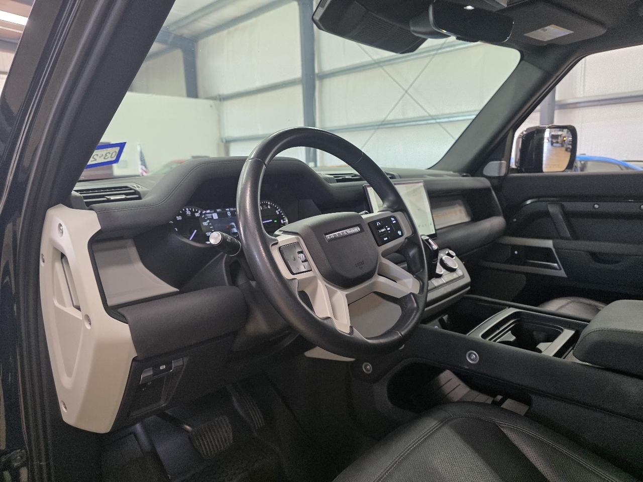 Land Rover Defender 130 SE AWD 2023