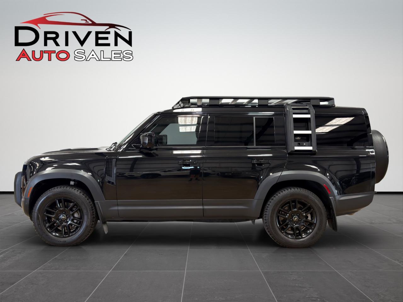 2023 Land Rover Defender 130 SE AWD
