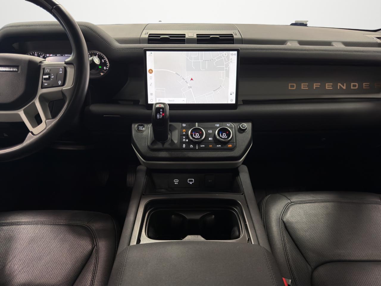 Land Rover Defender 130 SE AWD 2023