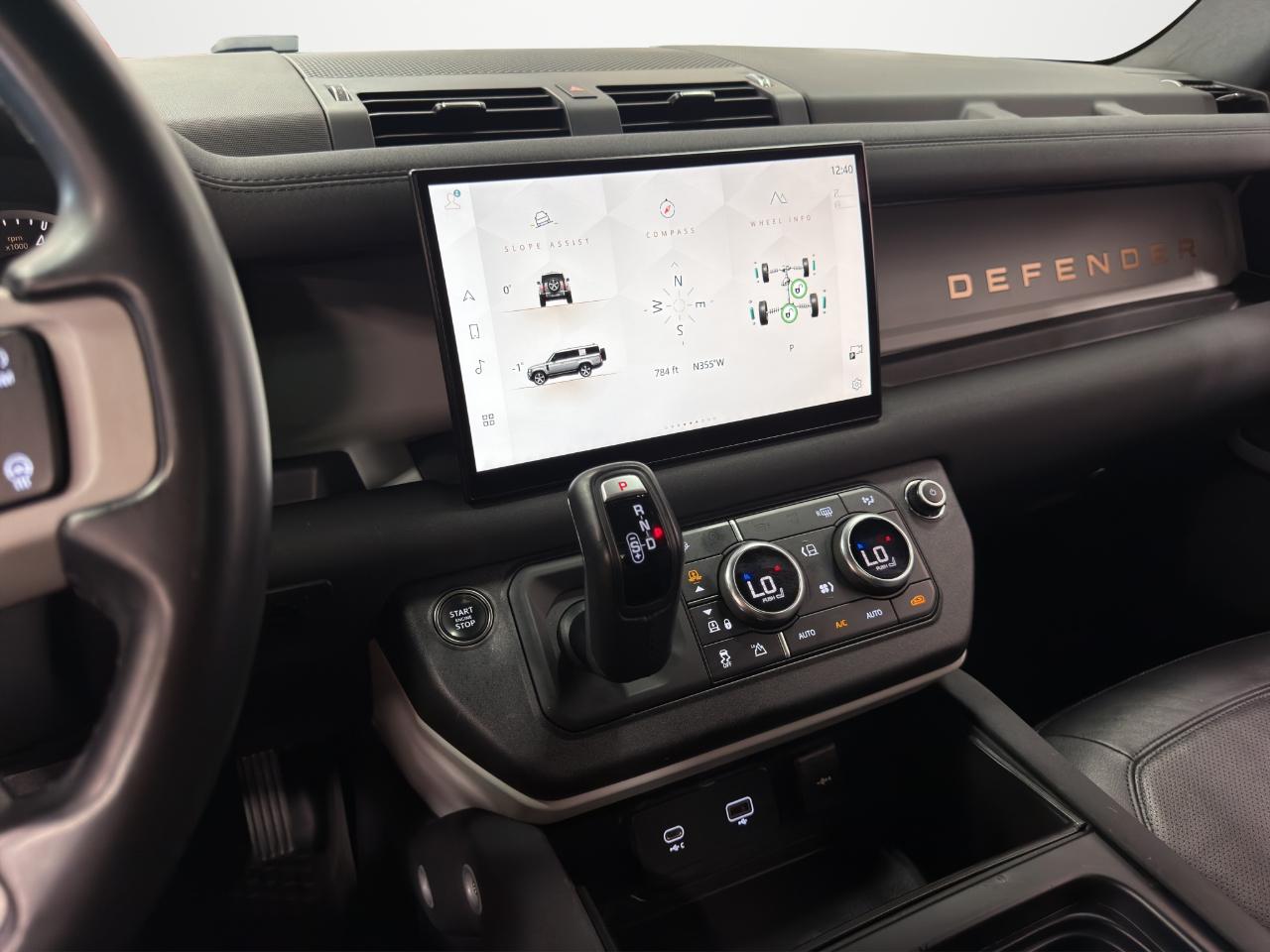 Land Rover Defender 130 SE AWD 2023