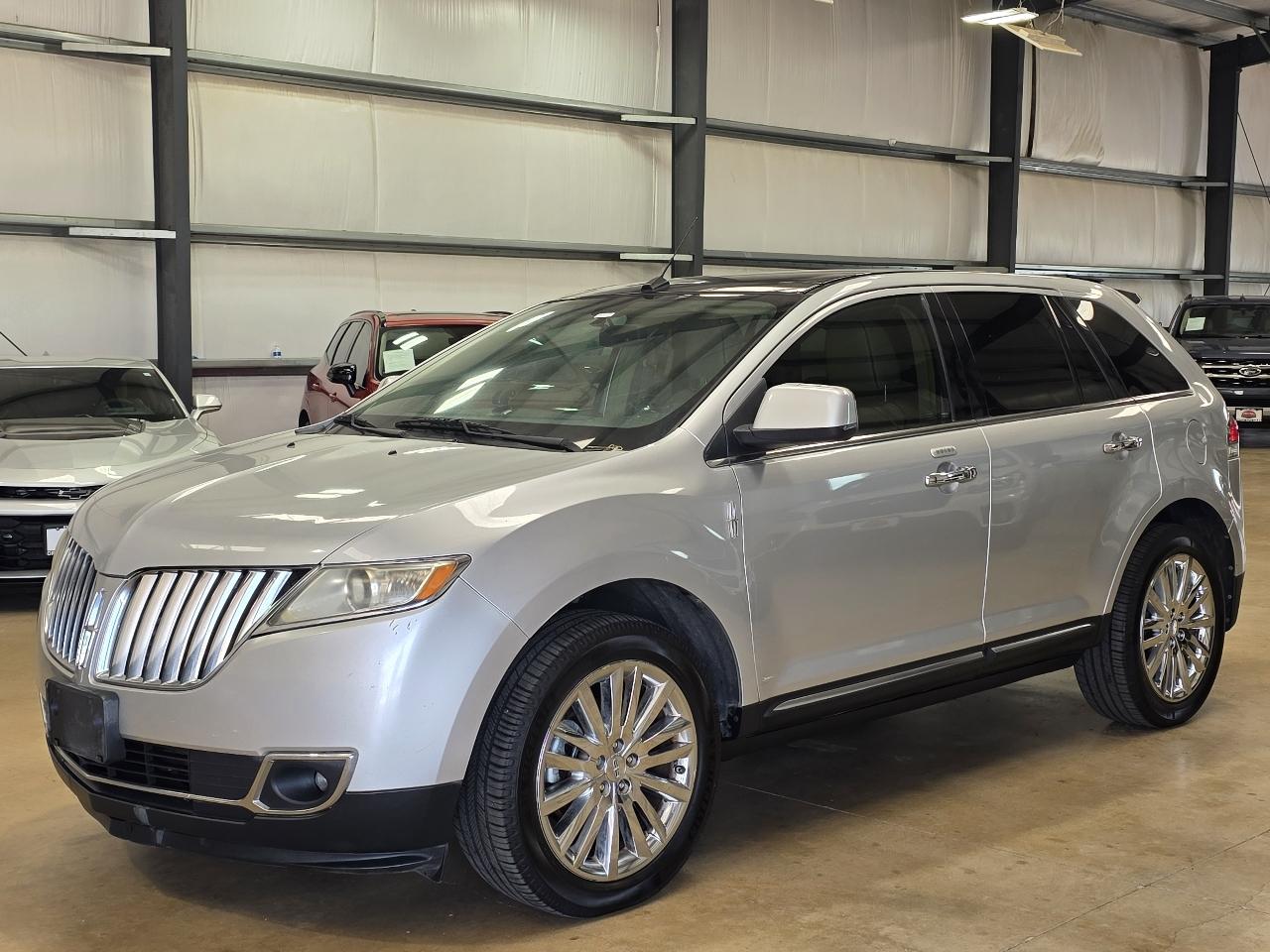 Lincoln MKX FWD 4dr 2011