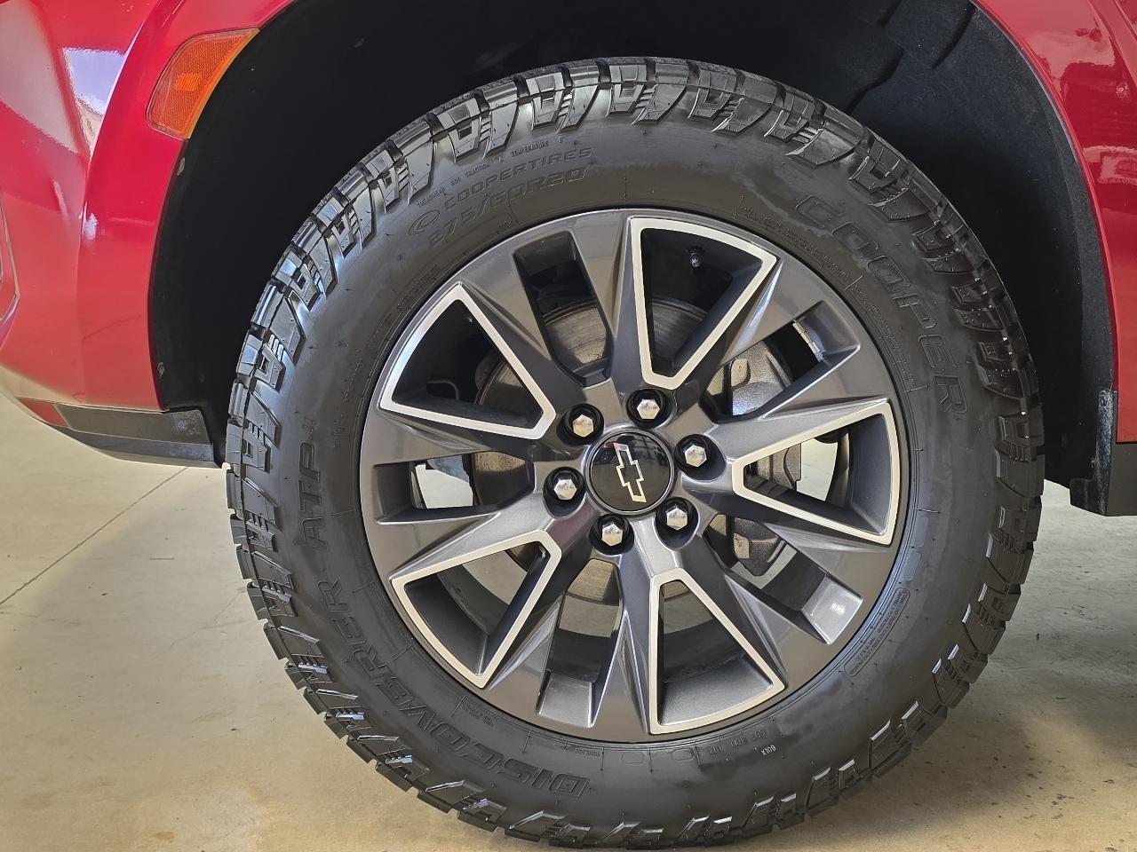 Chevrolet Suburban 4WD 4dr Z71 2021
