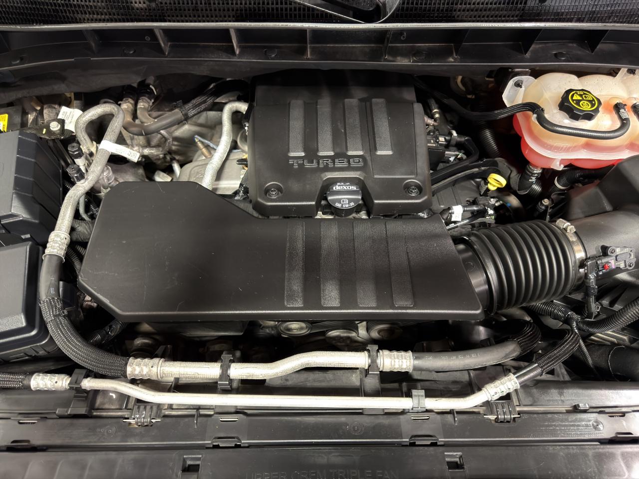 GMC Sierra 1500 2WD Crew Cab 147" Elevation 2022