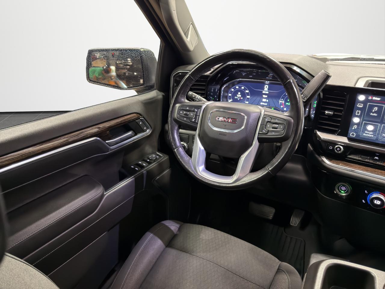 GMC Sierra 1500 2WD Crew Cab 147" Elevation 2022