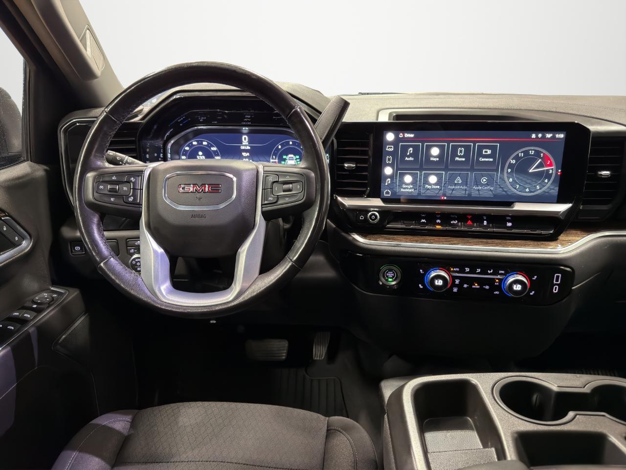 GMC Sierra 1500 2WD Crew Cab 147" Elevation 2022