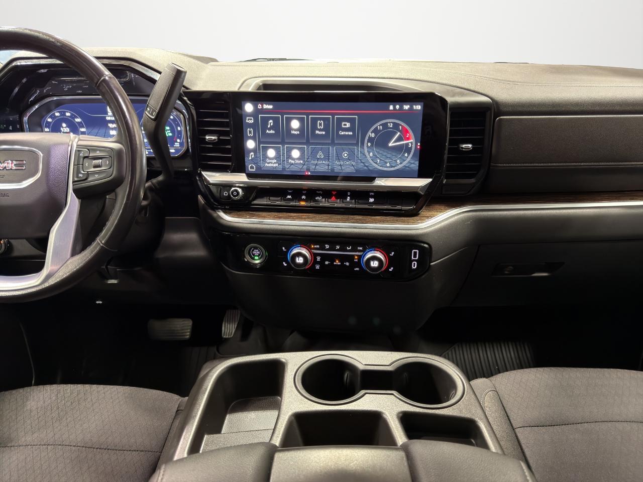 GMC Sierra 1500 2WD Crew Cab 147" Elevation 2022