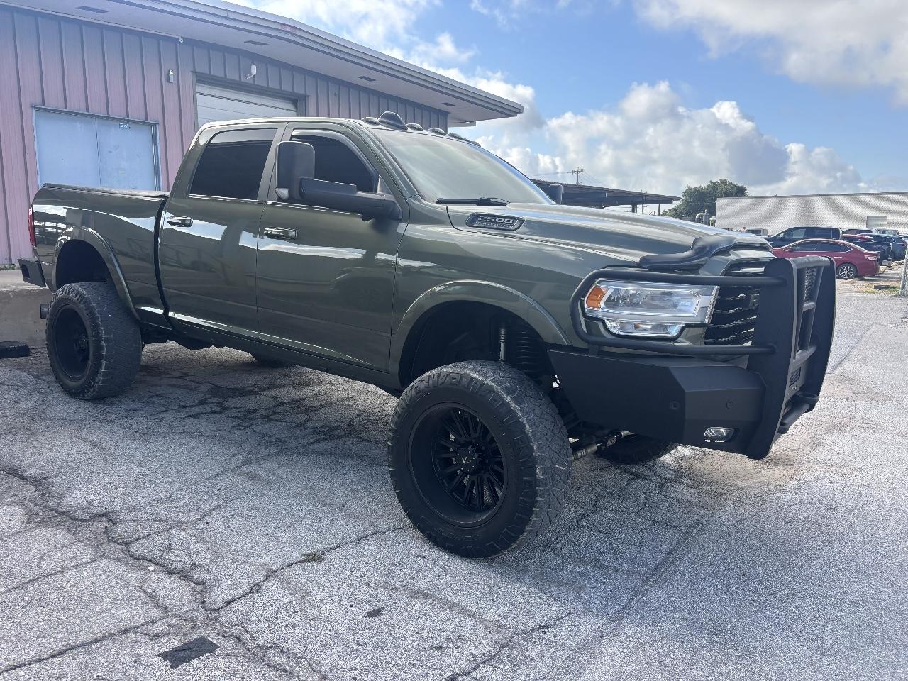 2021 RAM 2500 Laramie 4x4 Crew Cab 6'4" Box