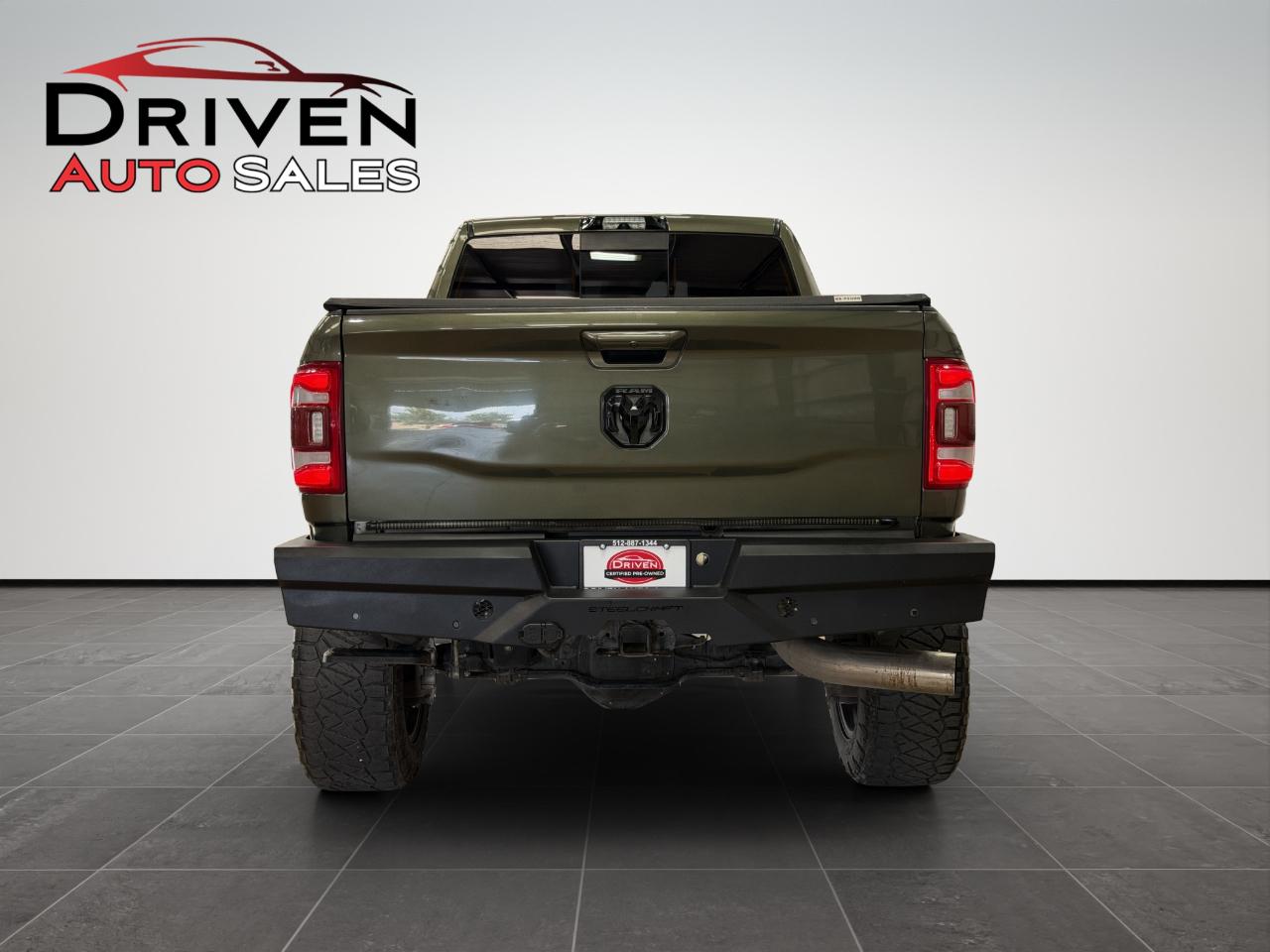 RAM 2500 Laramie 4x4 Crew Cab 6'4" Box 2021