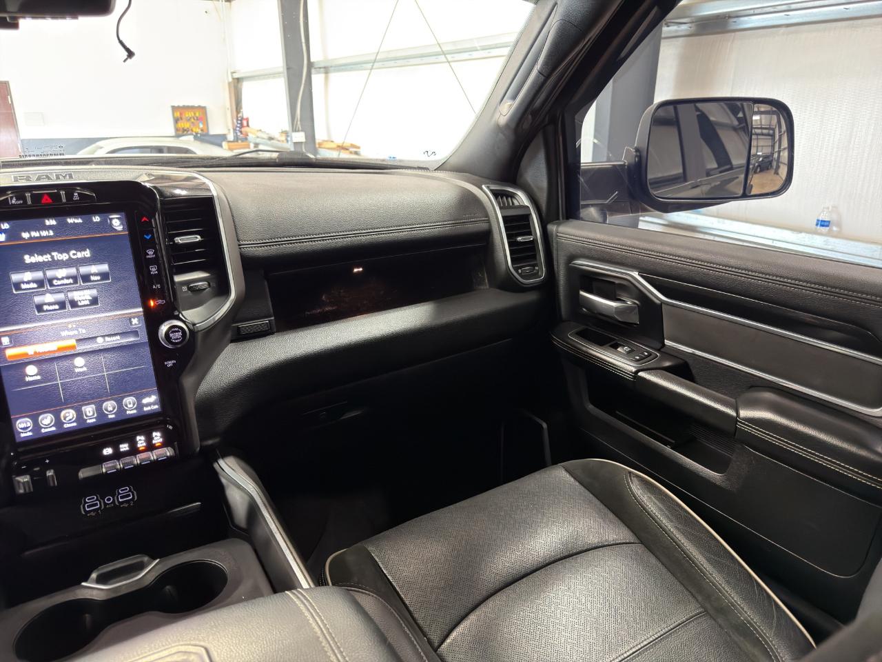 RAM 2500 Laramie 4x4 Crew Cab 6'4" Box 2021