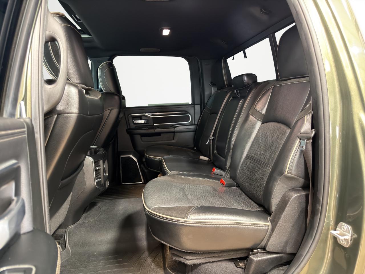 RAM 2500 Laramie 4x4 Crew Cab 6'4" Box 2021