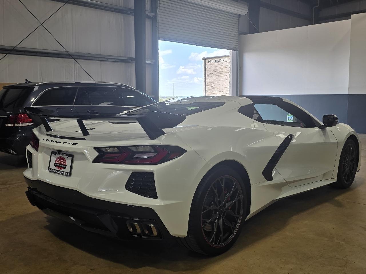 Chevrolet Corvette 2dr Stingray Cpe w/2LT 2023