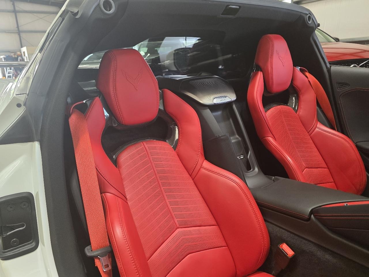 Chevrolet Corvette 2dr Stingray Cpe w/2LT 2023