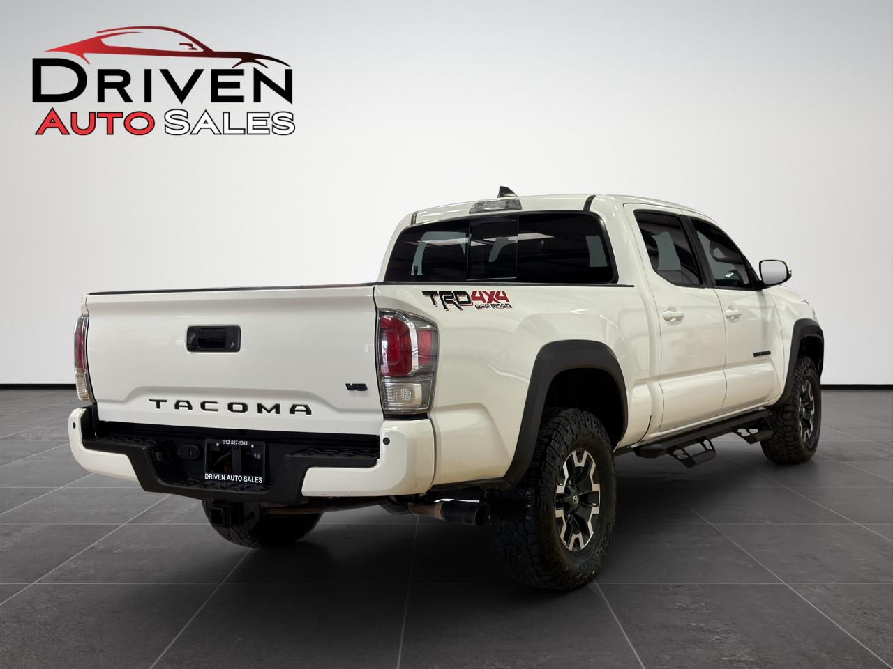 Toyota Tacoma 4WD TRD Off Road Double Cab 6' Bed V6 AT (Natl) 2021