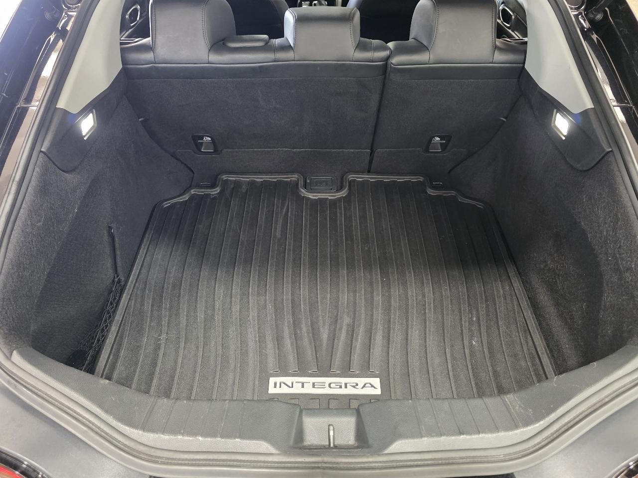 Acura Integra CVT 2023