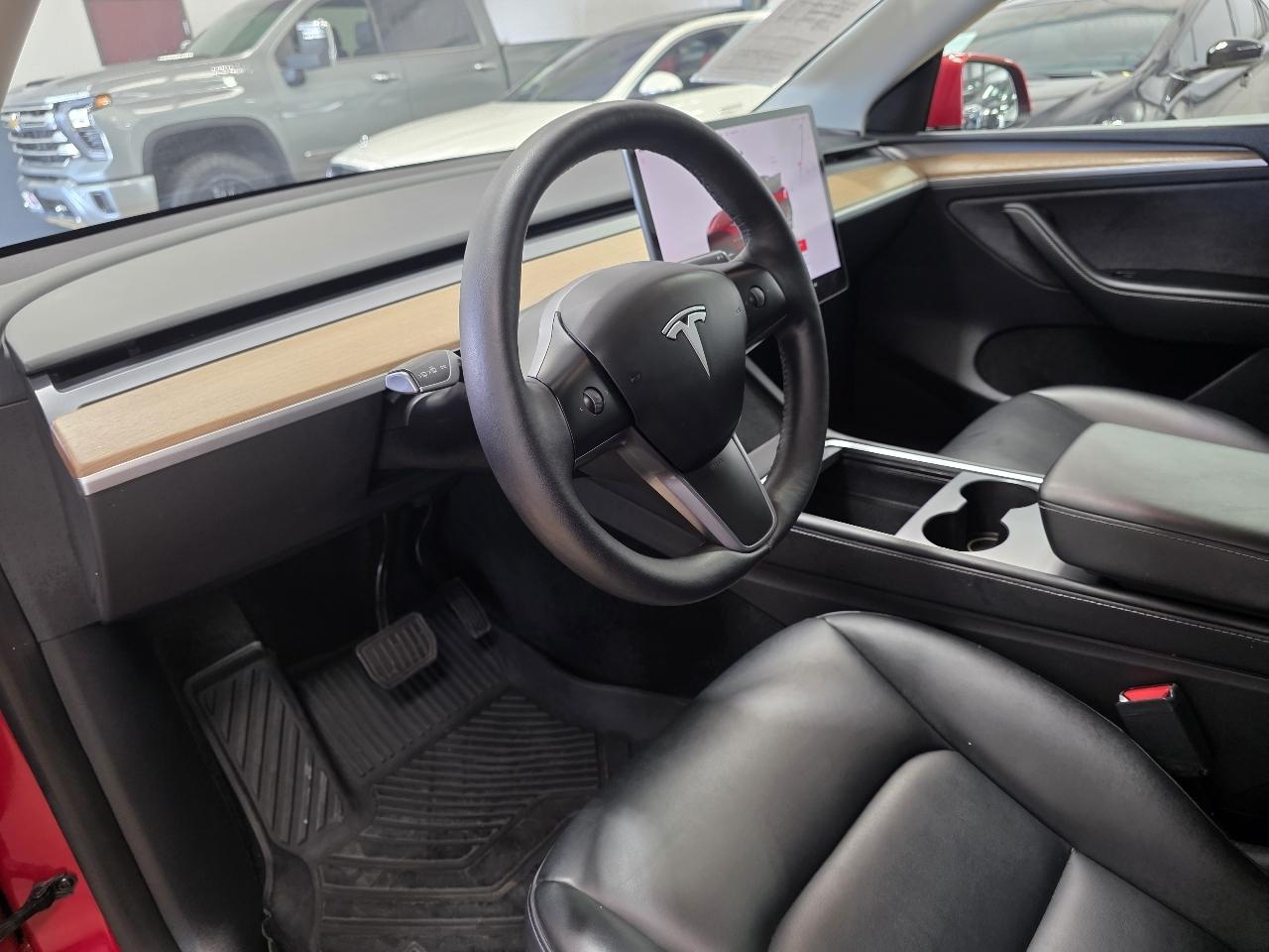 Tesla Model Y Long Range AWD 2023