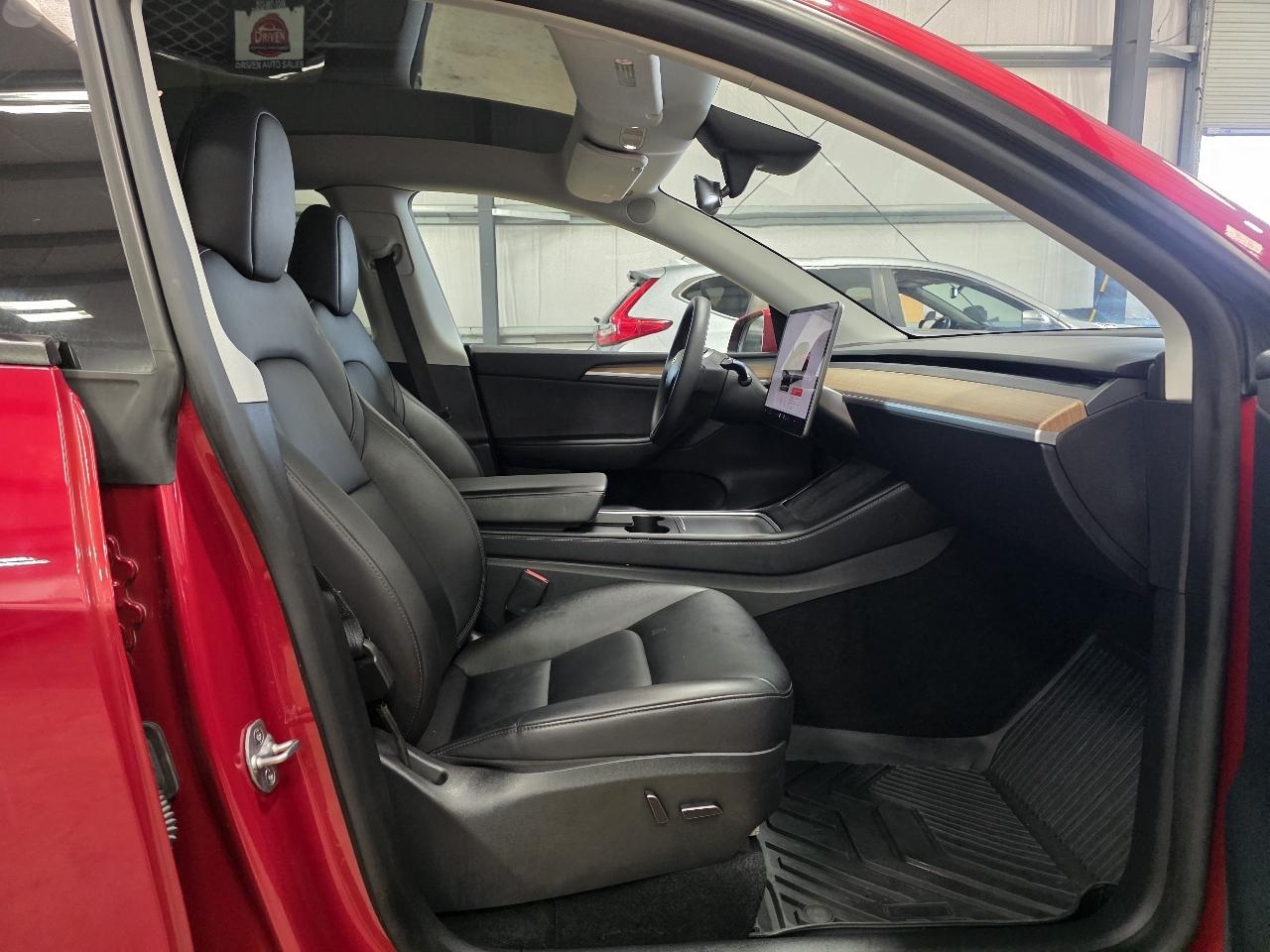 Tesla Model Y Long Range AWD 2023