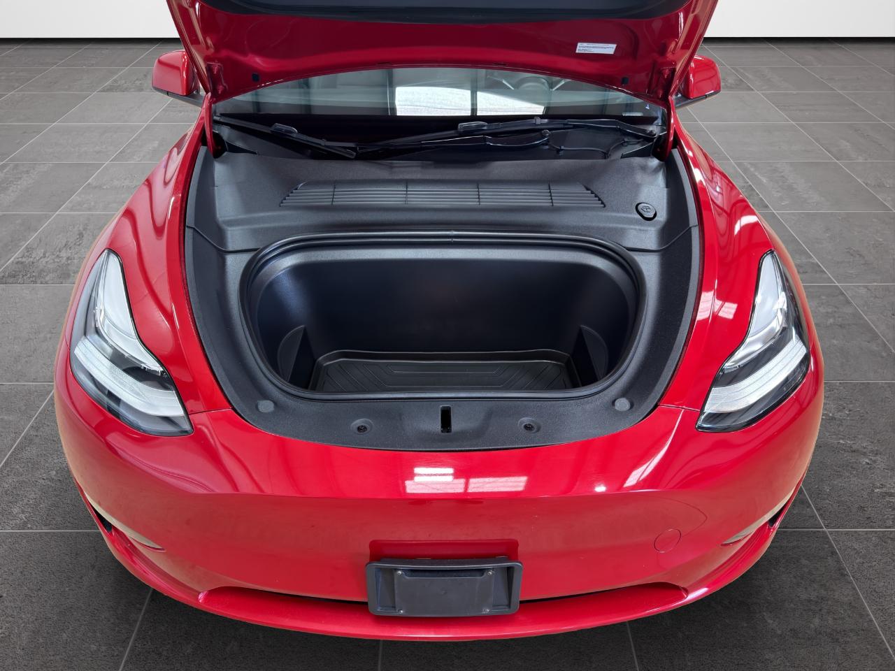 Tesla Model Y Long Range AWD 2023