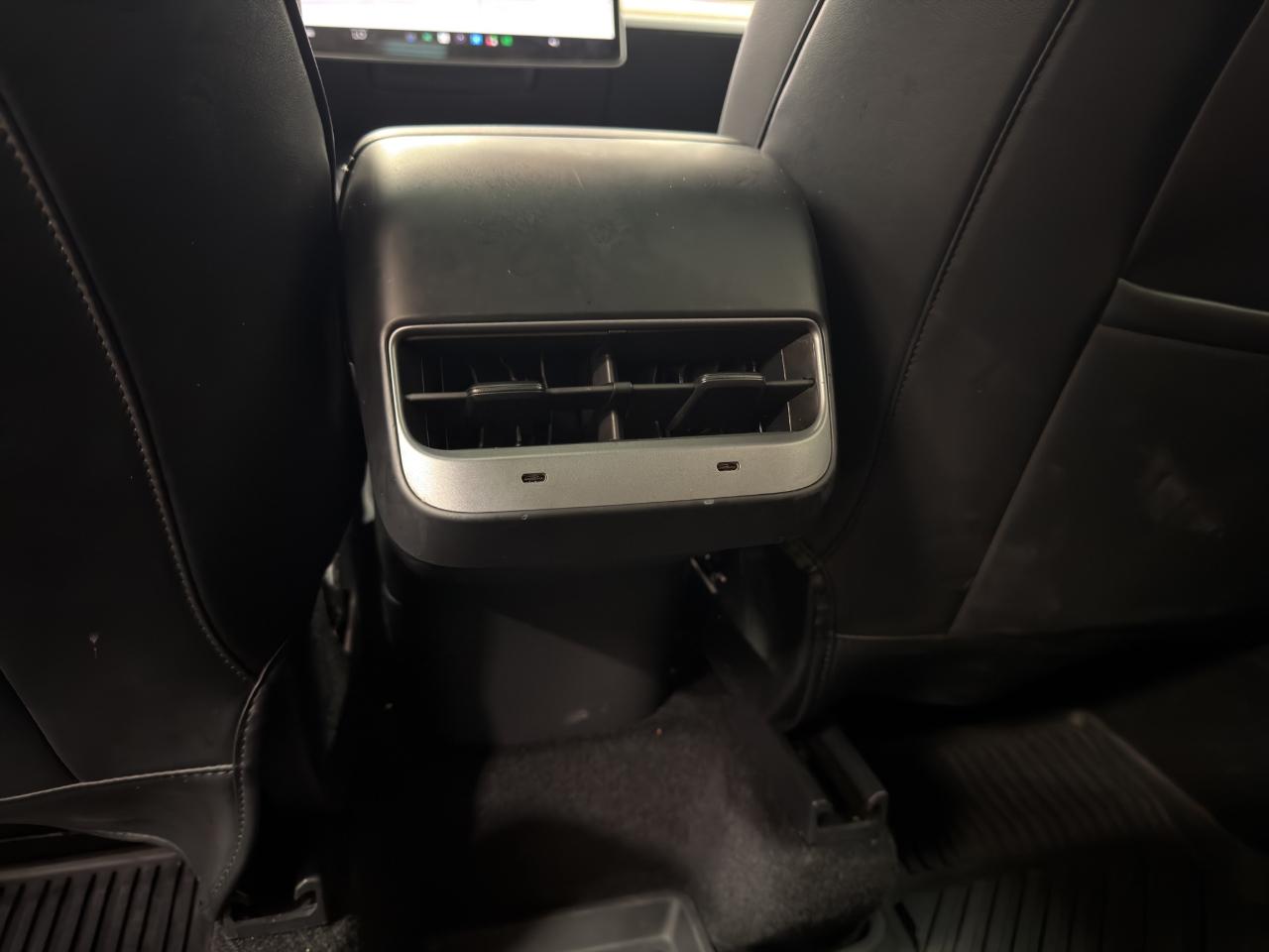 Tesla Model Y Long Range AWD 2023