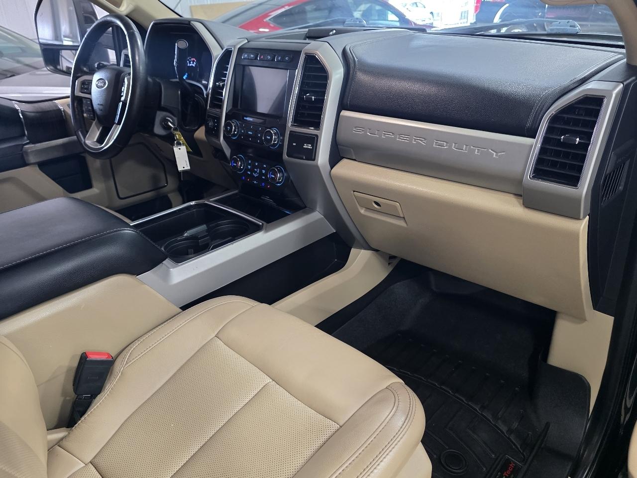 Ford Super Duty F-250 SRW Lariat 4WD Crew Cab 6.75' Box 2020