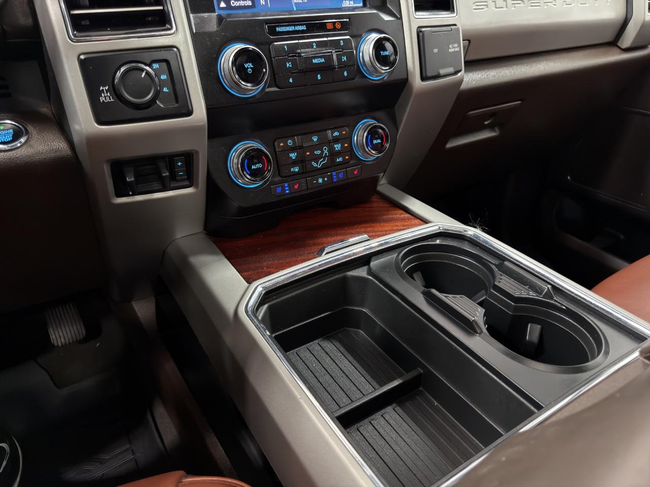 Ford Super Duty F-250 SRW King Ranch 4WD Crew Cab 6.75' Box 2019
