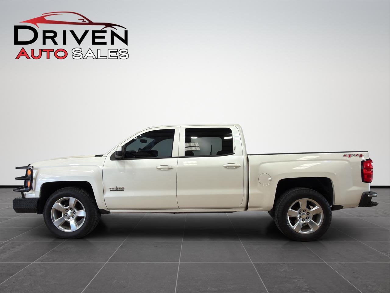 2014 Chevrolet Silverado 1500 4WD Crew Cab 143.5" LT w/1LT