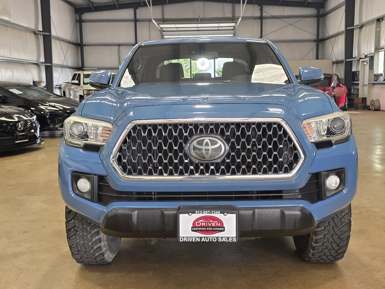 Toyota Tacoma 4WD TRD Off Road Double Cab 5' Bed V6 MT (Natl) 2019