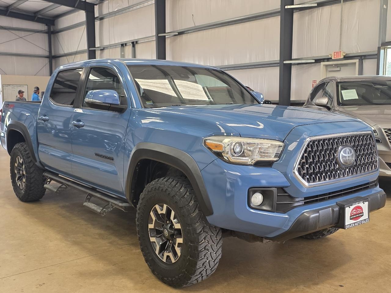 Toyota Tacoma 4WD TRD Off Road Double Cab 5' Bed V6 MT (Natl) 2019