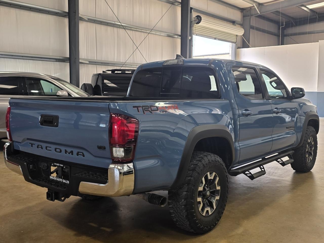 Toyota Tacoma 4WD TRD Off Road Double Cab 5' Bed V6 MT (Natl) 2019