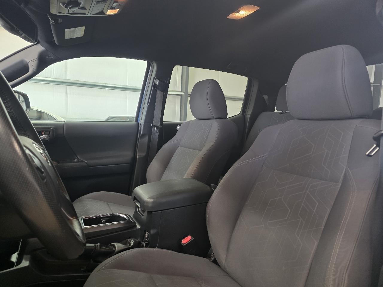 Toyota Tacoma 4WD TRD Off Road Double Cab 5' Bed V6 MT (Natl) 2019