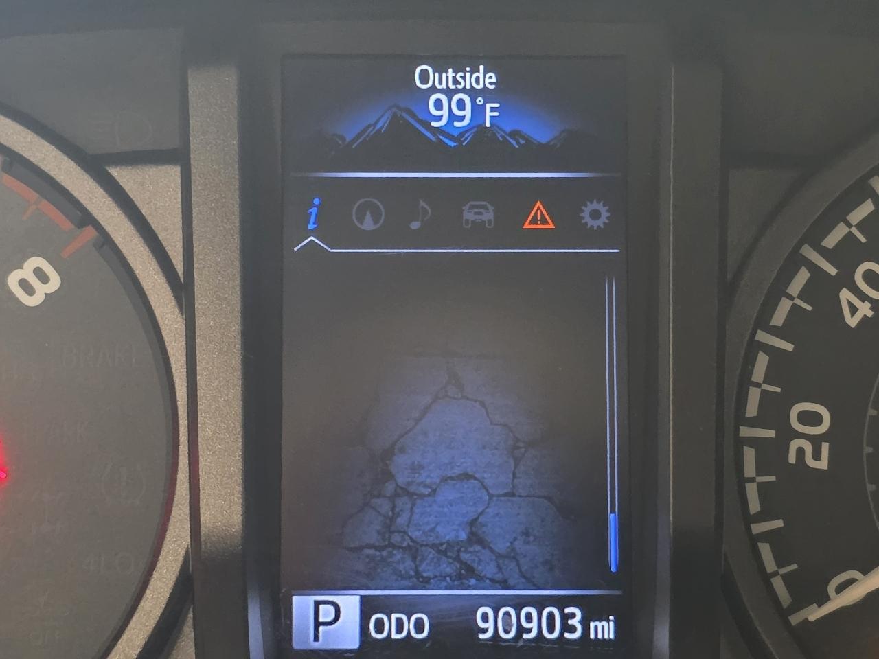 Toyota Tacoma 4WD TRD Off Road Double Cab 5' Bed V6 MT (Natl) 2019