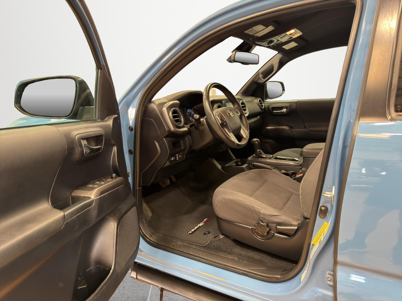Toyota Tacoma 4WD TRD Off Road Double Cab 5' Bed V6 MT (Natl) 2019