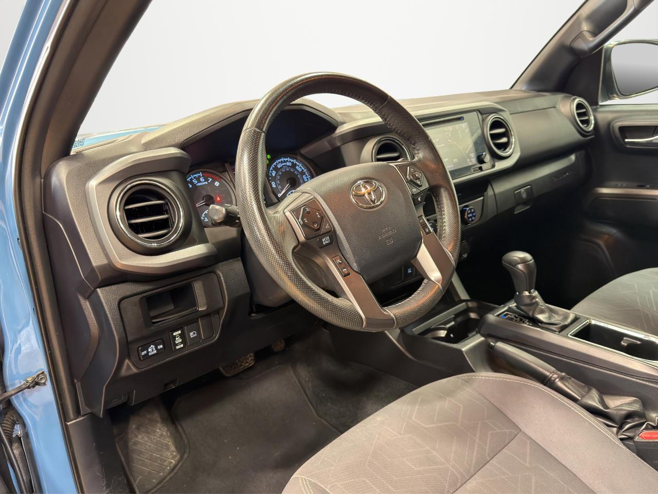 Toyota Tacoma 4WD TRD Off Road Double Cab 5' Bed V6 MT (Natl) 2019