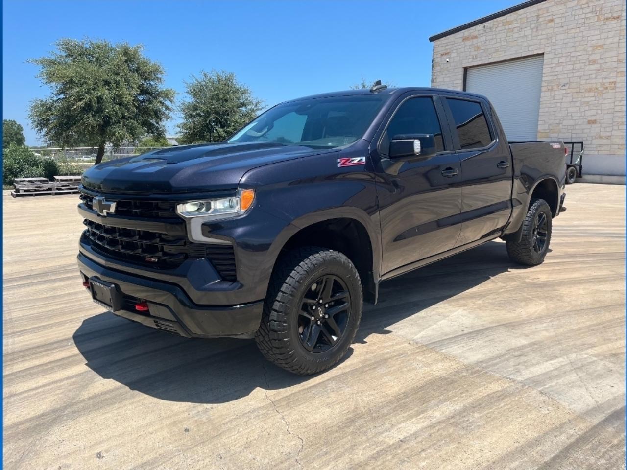 2022 Chevrolet Silverado 1500 4WD Crew Cab 147" LT Trail Boss