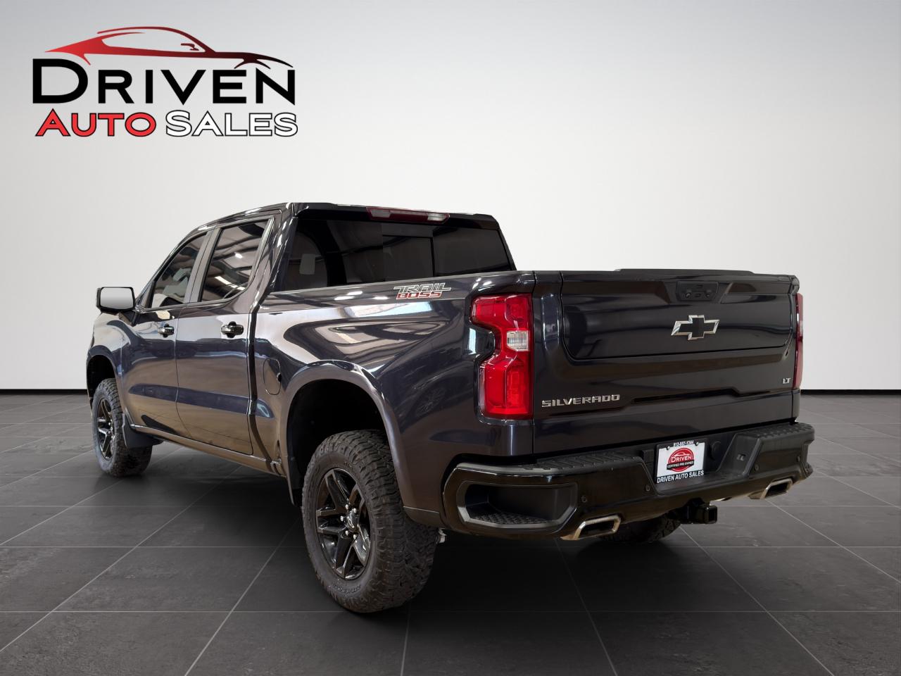Chevrolet Silverado 1500 4WD Crew Cab 147" LT Trail Boss 2022