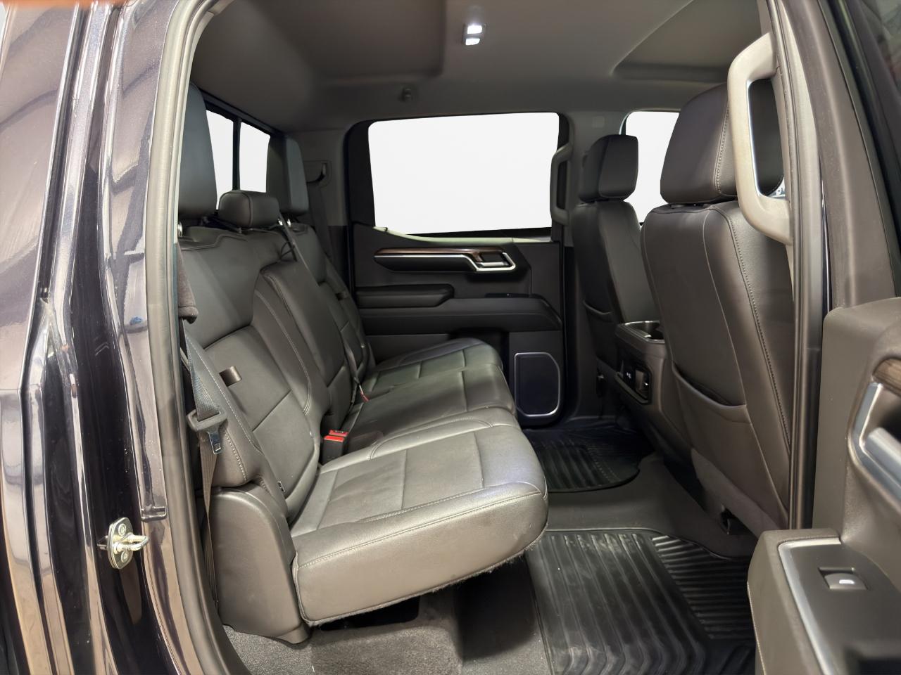 Chevrolet Silverado 1500 4WD Crew Cab 147" LT Trail Boss 2022