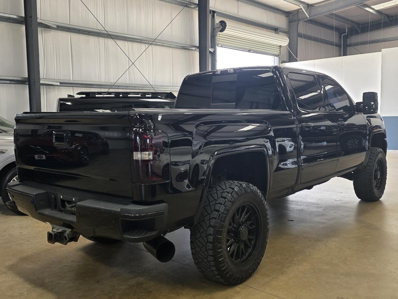 GMC Sierra 2500HD 4WD Crew Cab 153.7" Denali 2018